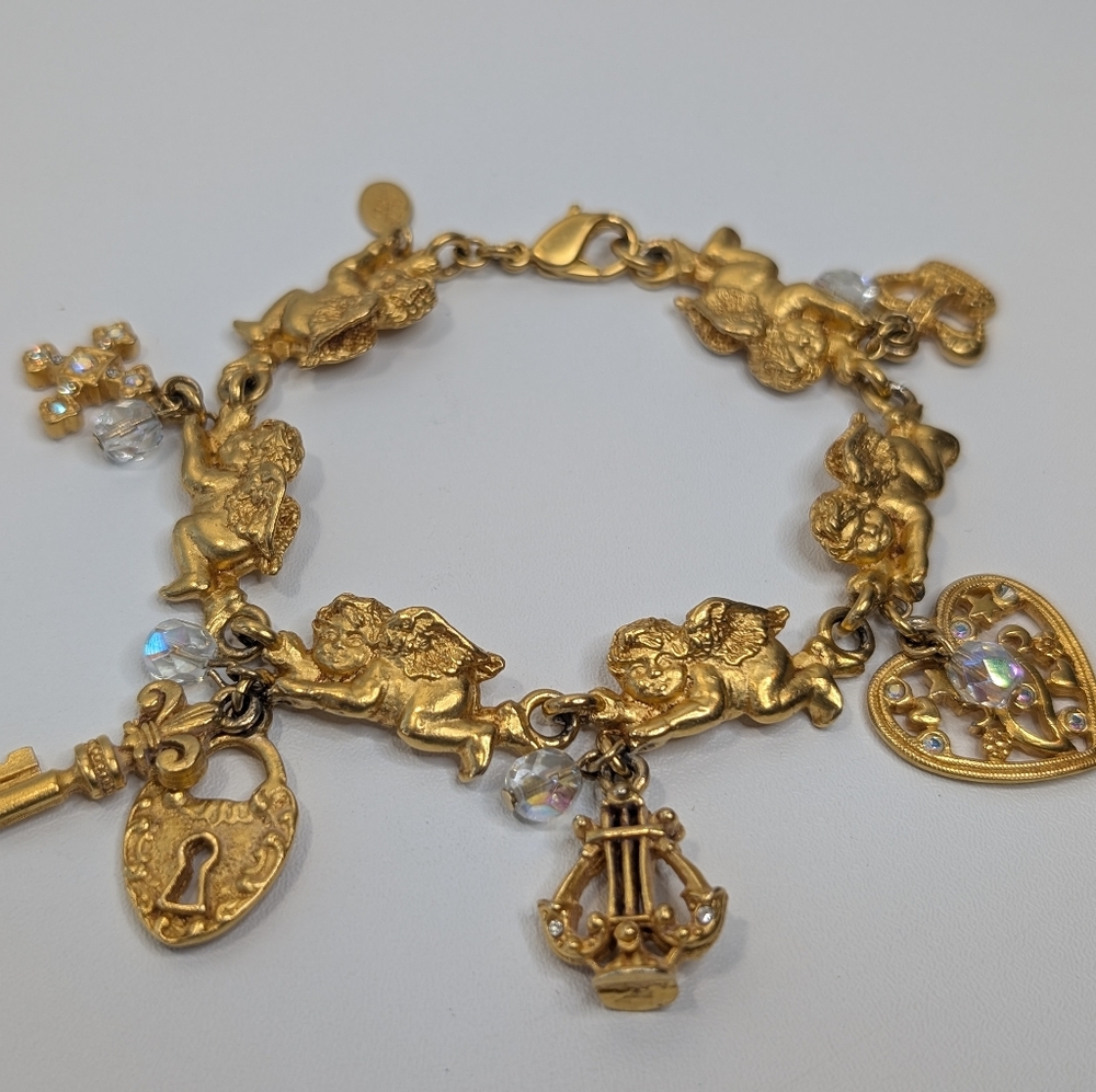 **RARE** Kirks Folly Cherub Panel Link Gold Vintage Collectable Charm Bracelet - Picture 2 of 12